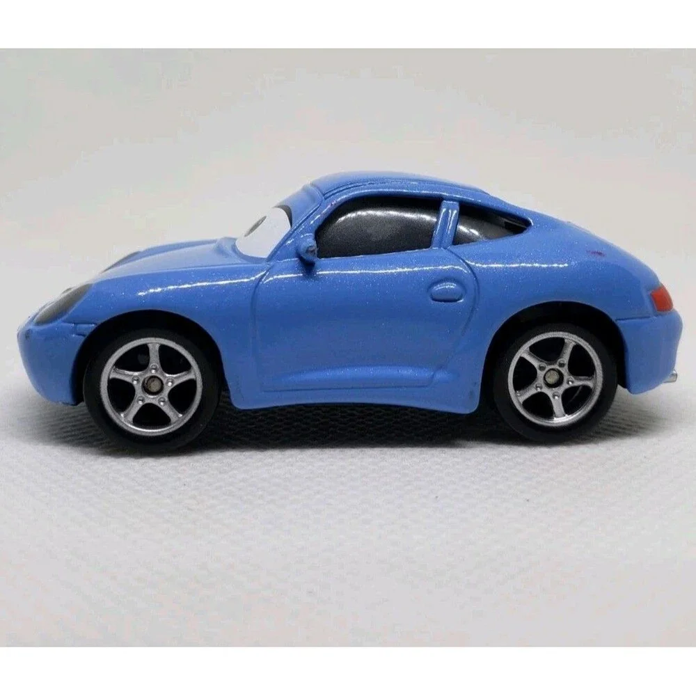 Disney/Pixar/Mattel/Cars Original Car1 Sally 1:55 Diecast Movie Toys Car........
